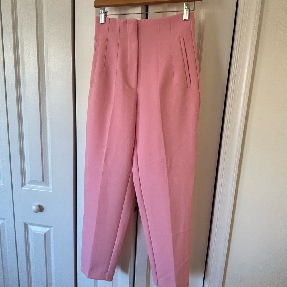 Zara Pink Cropped Women's Pants